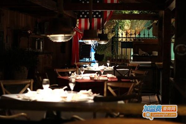 小型时尚主题餐厅加盟