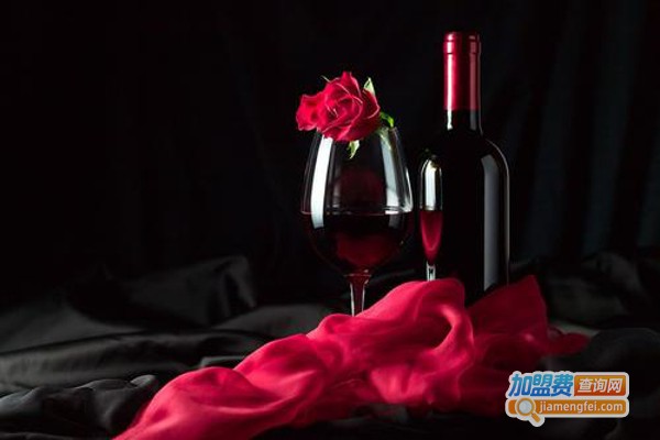 红酒店连锁加盟费