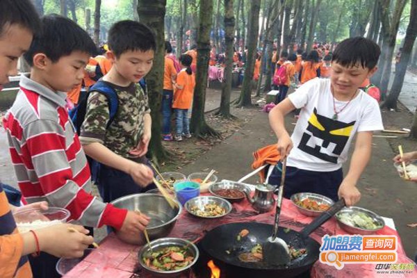 青少年素质教育加盟