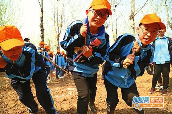 青少年素质教育加盟