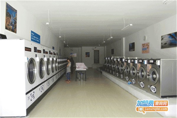 24小时自助洗衣店加盟