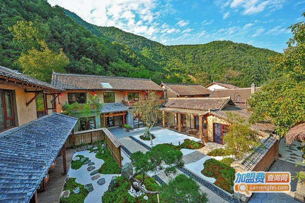 高端民宿加盟费