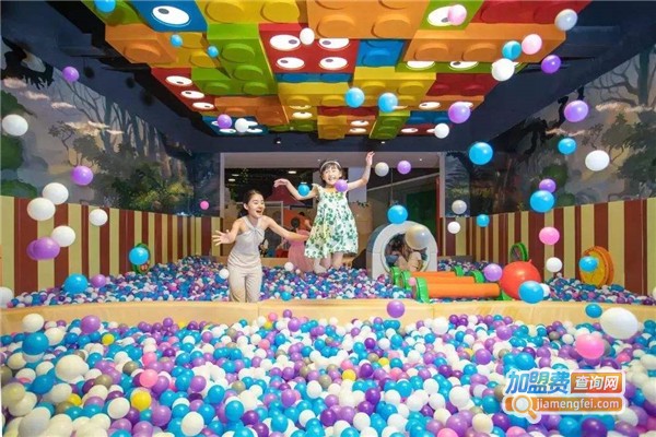 儿童室内主题乐园加盟费
