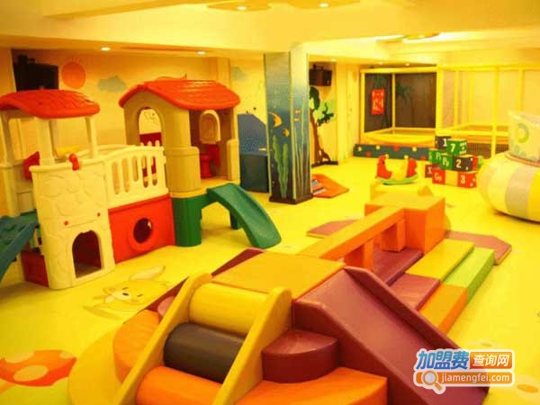 儿童游乐馆加盟