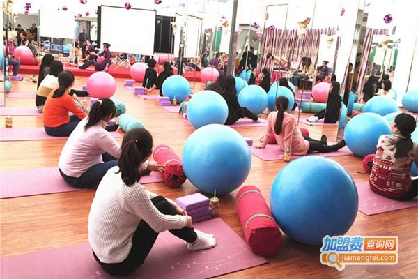 孕婴会所加盟费