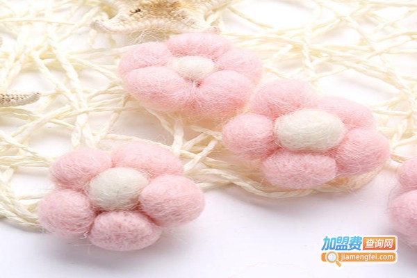 琪琪饰品连锁店加盟费