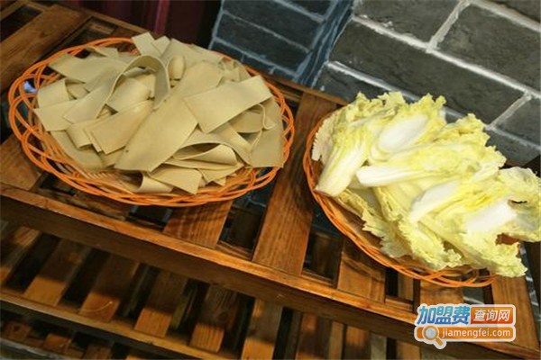 瞿记老家大锅台加盟费