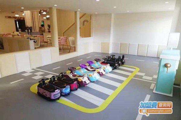 巧可丽亲子乐园加盟费