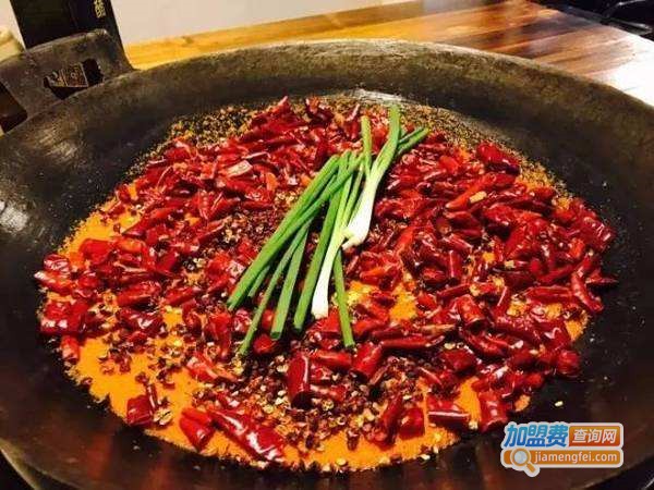 成都青年火锅店加盟费