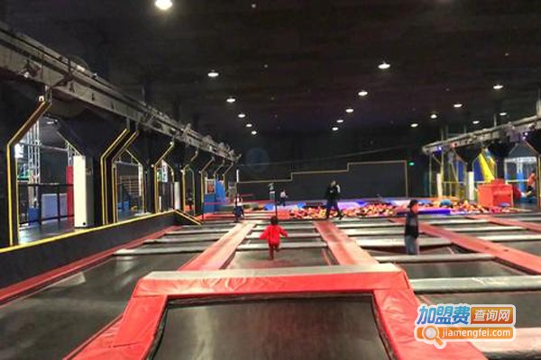 jump360蹦床中心加盟费