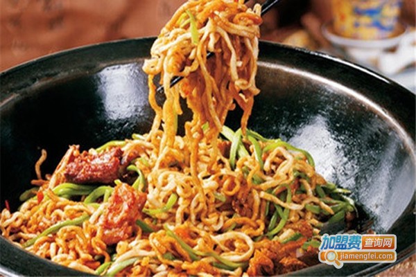 铁锅一居焖面加盟费