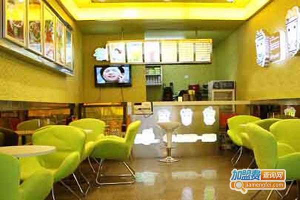 拾年茶物语奶茶加盟费