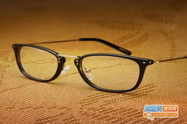 品牌眼镜加盟连锁店怎么样？