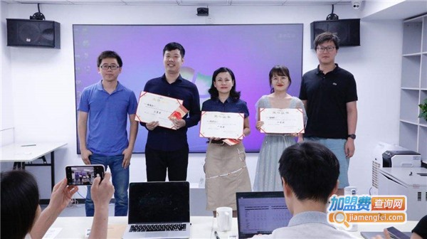 方唐文学大语文加盟费