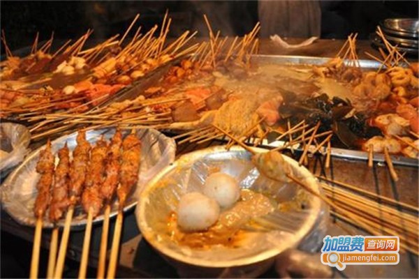 路边摊串串香加盟