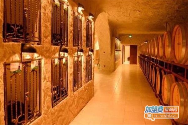 台依湖酒庄加盟费