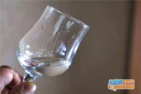 高炉酒庄加盟费