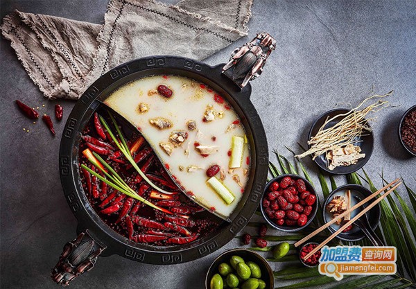 码头之尚特色火锅店加盟费