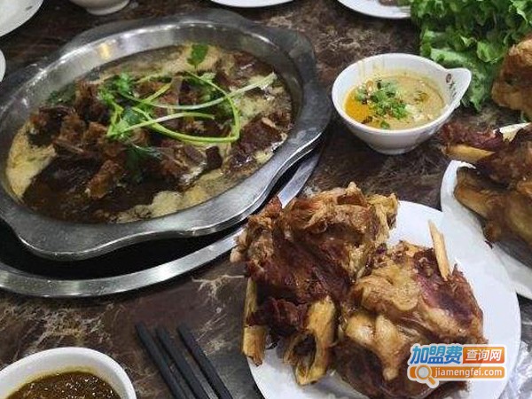 骨代帝王酱骨火锅加盟费