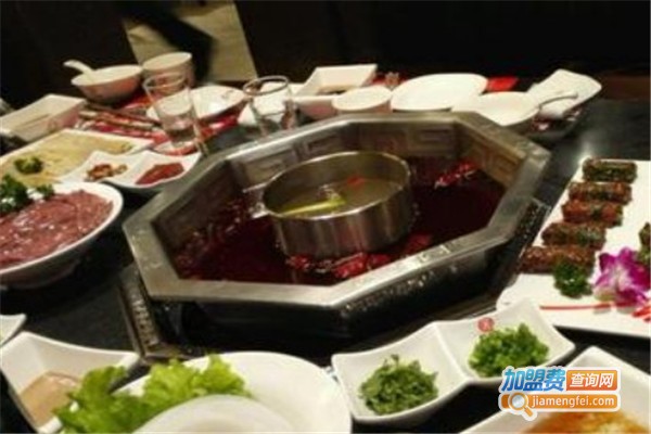 鼎汇丰老火锅加盟