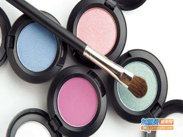 化妆品集合店加盟费