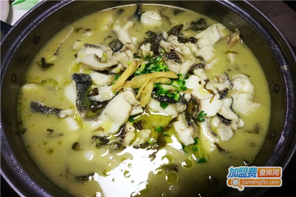 小鱼号酸菜鱼米饭加盟