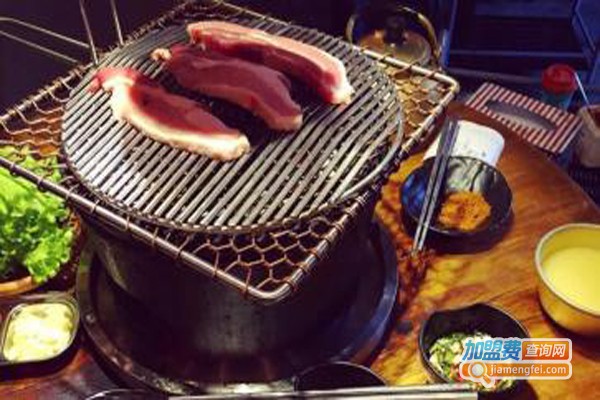 张吴记小泥炉烤肉加盟费