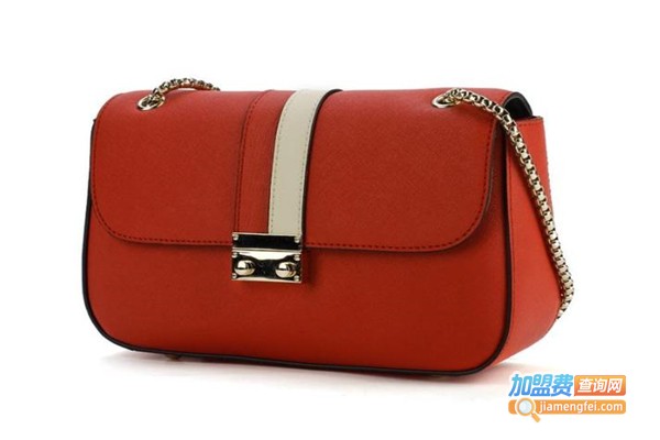 稻草人箱包加盟费