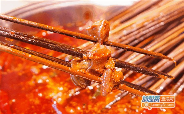 龙师兄串串香加盟费