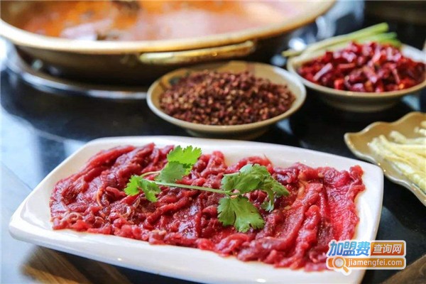 九蜀香火锅加盟费