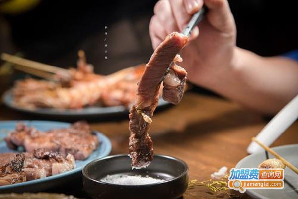 仙花里炭火烤肉·卤味锅加盟费