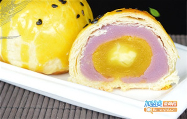 宏冠希派蛋黄酥加盟费