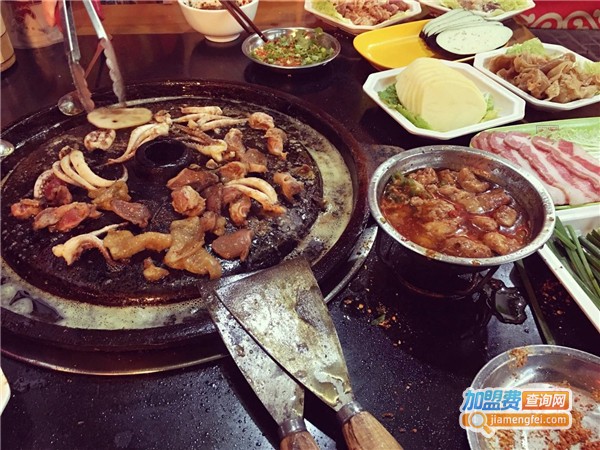 石棉铁盘盘烤肉加盟费