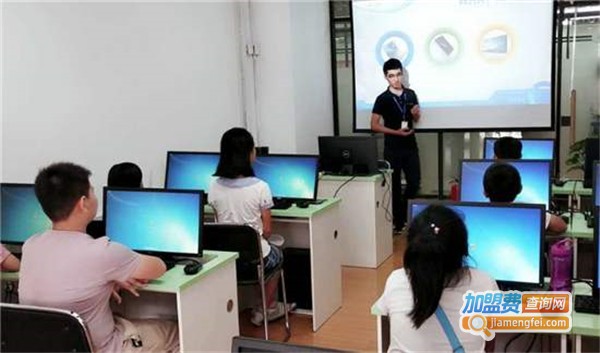 青少年编程培训加盟费