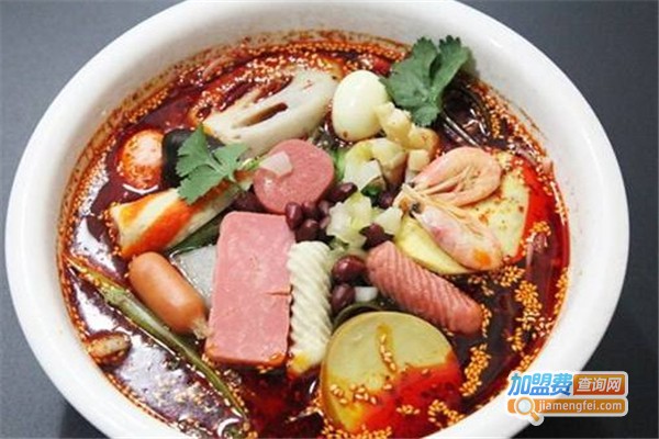 高小燚麻辣烫加盟费