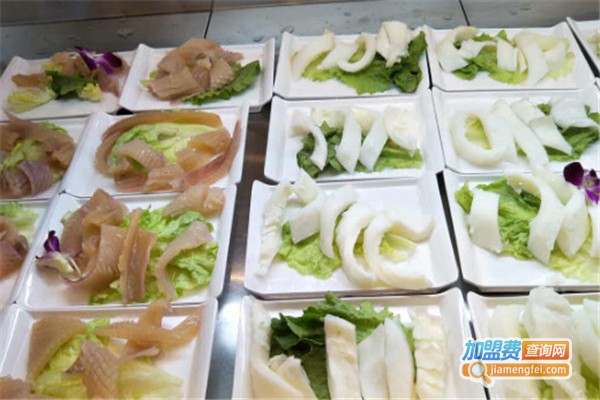 老船舫自助火锅店加盟