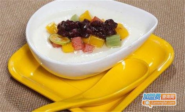 冷热饮店加盟费要多少钱？加盟冷热饮店投资18.57万元赚得多多！