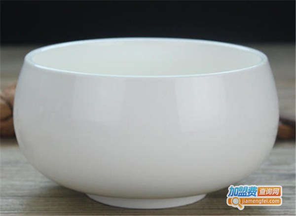 黑与白陶瓷加盟费