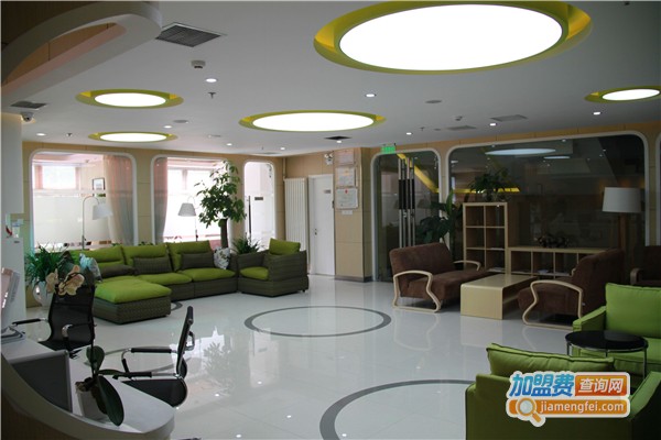 东方整形医院加盟费