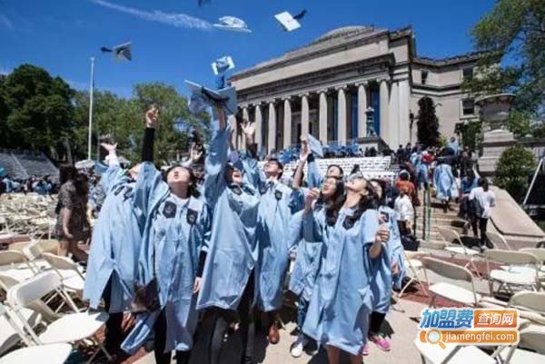 前途出国留学加盟费