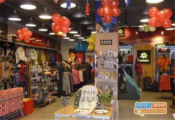 火狐狸户外加盟费