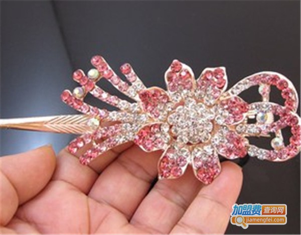 流行美发卡加盟费