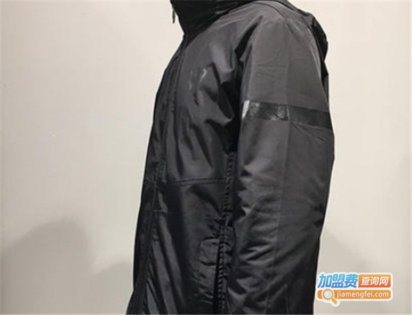 贵人鸟运动服加盟费多少？