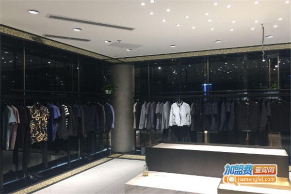 cf白鲨男装店加盟