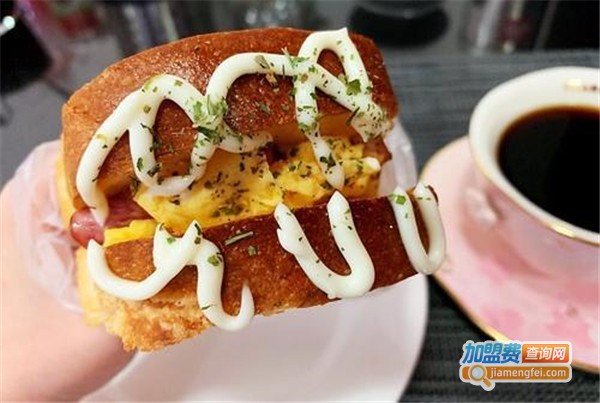 爆蛋吐司店加盟