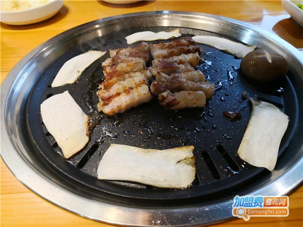 初见烤肉加盟费