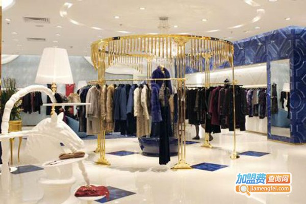 奥斯卡·德拉伦塔女装加盟费