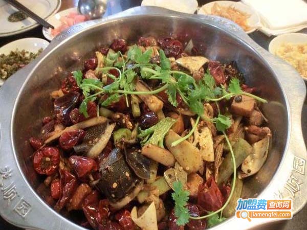 龙顺园麻辣香锅加盟费