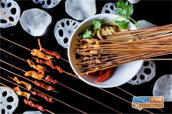 八婆麻辣烫加盟费