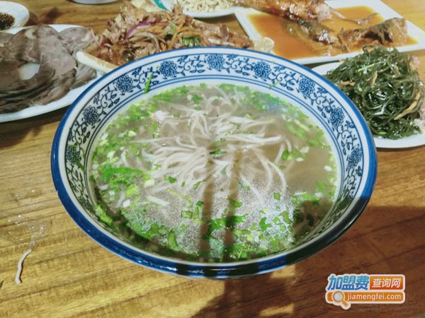 牛小嘴兰州牛肉面加盟费